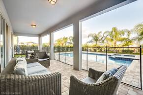 Family Friendly 9 Bedroom 8.5 Bathroom