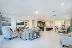 Family Friendly 9 Bedroom 8.5 Bathroom