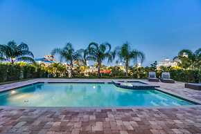 Family Friendly 9 Bedroom 8.5 Bathroom