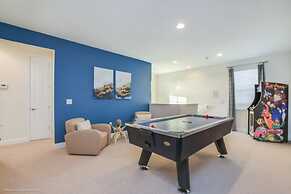 Family Friendly 9 Bedroom 8.5 Bathroom