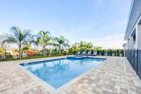 Family Friendly 9 Bedroom 8.5 Bathroom