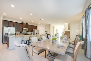 Family Friendly 9 Bedroom 8.5 Bathroom