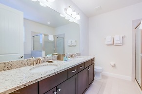 Family Friendly 9 Bedroom 8.5 Bathroom