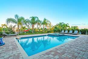 Family Friendly 9 Bedroom 8.5 Bathroom