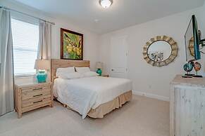 Family Friendly 9 Bedroom 8.5 Bathroom