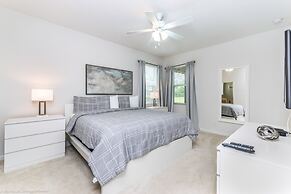 Luxury 6 Bdrm 5.5 Bath Rental Villa