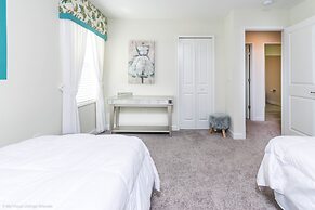 Champions Gate 8 Bedroom Resort Villa