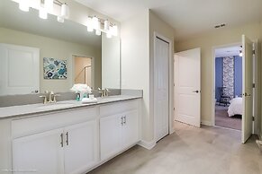 8915sd 8 Bedroom Resort Villa With Games R