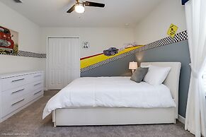 8915sd 8 Bedroom Resort Villa With Games R