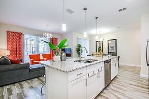 4drm Gated Golf Course Resort