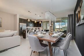 Orlando Newest Resort Community Town Home
