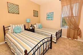 Townhome with Pool at Solterra