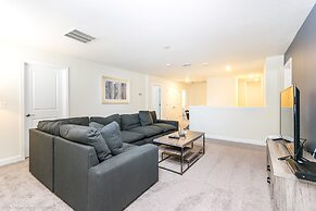 Champions Gate 8 Bedroom