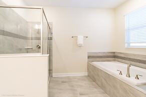 Champions Gate 8 Bedroom