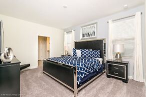 Champions Gate 8 Bedroom