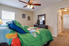 Fantastically Decorated 4 bed 3 Bath