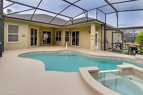 Fantastically Decorated 4 bed 3 Bath