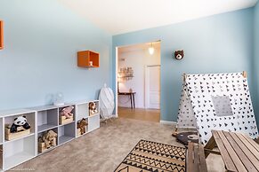 Classic 6Bed 4Ba Villa, Games, Pool, Spa - 5244o