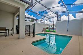 4 Bed 3 Ba Champions Gate Pool Home