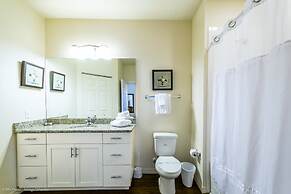 Lucaya Village Resort 4 Bdrm