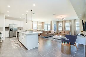 7 BD 5 BH Villa Game, Pool and Spa