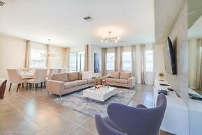 7 BD 5 BH Villa Game, Pool and Spa