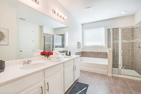 7 BD 5 BH Villa Game, Pool and Spa