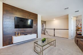 7 BD 5 BH Villa Game, Pool and Spa