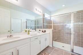 7 BD 5 BH Villa Game, Pool and Spa