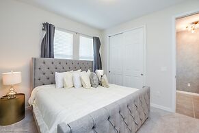 7 BD 5 BH Villa Game, Pool and Spa