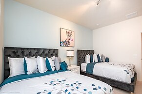 3 Bdrm West Lucaya Village