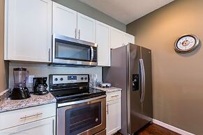 3 Bdrm West Lucaya Village