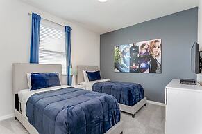 9 BD 6.5 BH With Game Room and Pool