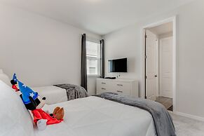 9 BD 6.5 BH With Game Room and Pool