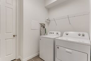 9 BD 6.5 BH With Game Room and Pool