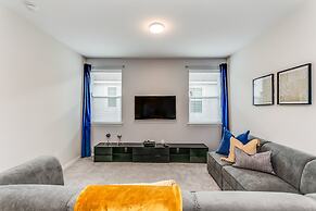 9 BD 6.5 BH With Game Room and Pool