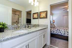 6 Bedroom 5 Bathroom