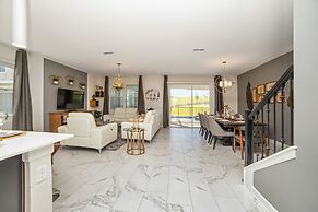 8 Bdrm Champions Gate Villa