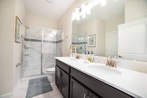 8 Bdrm Champions Gate Villa