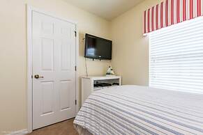 4 Bedroom Townhouse with Pool