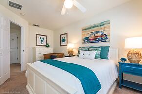 4 Bedroom Townhouse with Pool