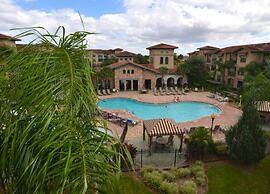 3 Bed 3 Bath Pool View High End Corner Condo
