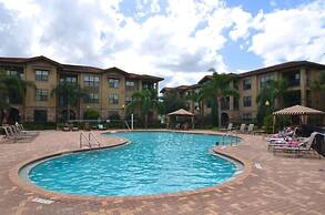 3 Bed 3 Bath Pool View High End Corner Condo