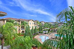 3 Bed 3 Bath Pool View High End Corner Condo