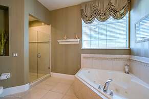 5bed 5Ba Reunion Villa w. Pool