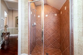 5bed 5Ba Reunion Villa w. Pool