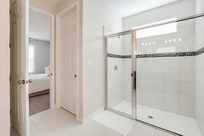 9 BD 6.5 BH House Villa