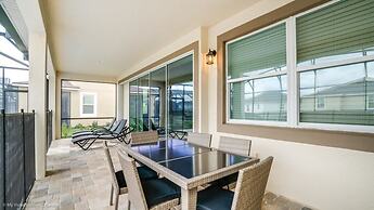 9 BD 6.5 BH House Villa