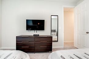 9 BD 6.5 BH House Villa