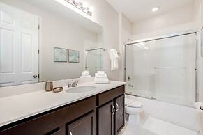 9 BD 6.5 BH House Villa